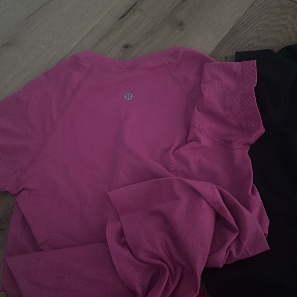 PINK LULULEMON SWIFTLY TECH SIZE 4